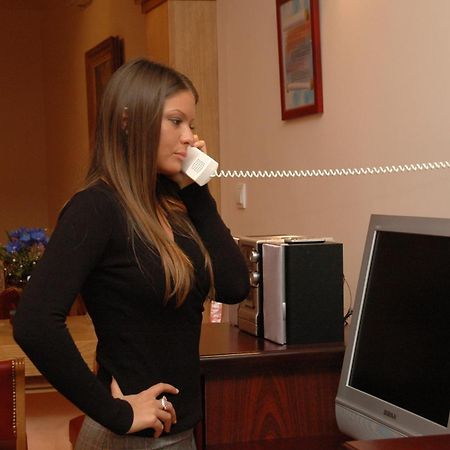Hotel Tehnograd Kraljevo Kültér fotó