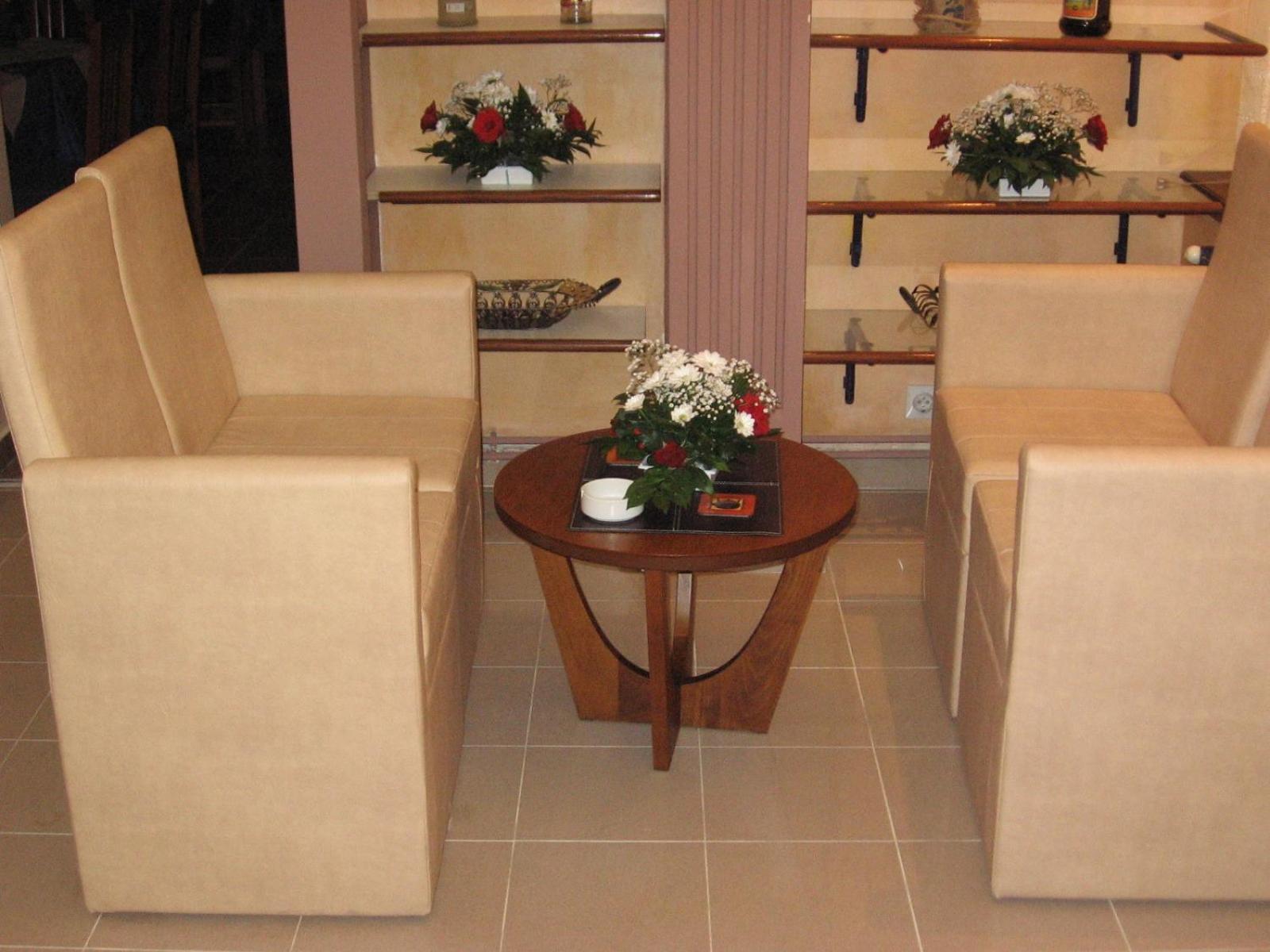 Hotel Tehnograd Kraljevo Kültér fotó